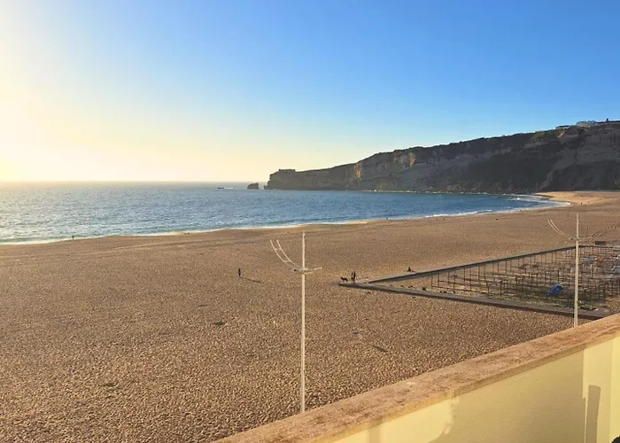 Sunset Terrace - Beachfront With Private Parking Appartement Nazaré